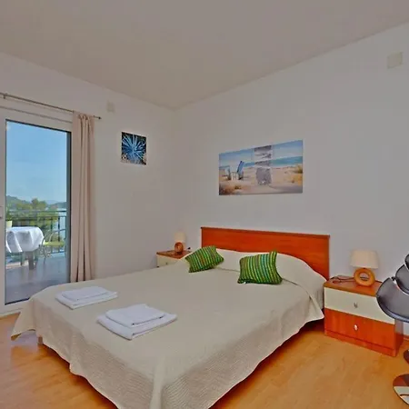 Apartamento Luka